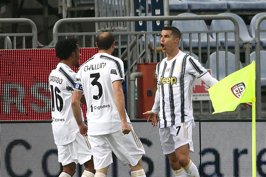 VIDEO | Cristiano Ronaldo, al doilea cel mai rapid hat-trick din carieră în Cagliari - Juventus! Portughezul putea fi eliminat