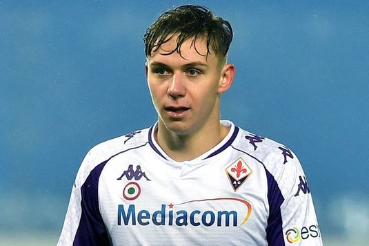 ULTIMA ORĂ Antrenor nou pentru Louis Munteanu la Fiorentina. O legendă a lui Milan preia gruparea ”Viola”
