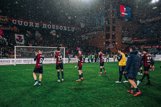 FOTO | Mesajul suporterilor lui Genoa pentru Şucu, la primul meci de la preluarea acţiunilor clubului de către patronul Rapidului