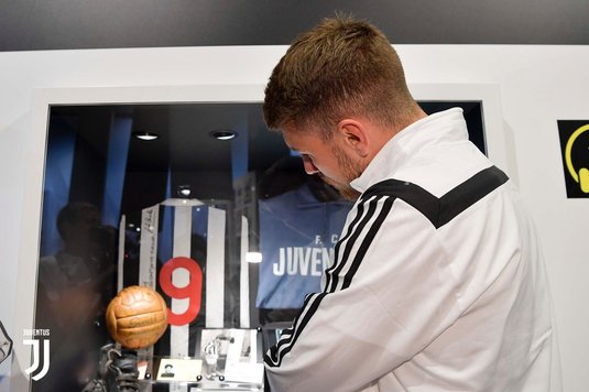 Juventus şi-a prezentat oficial o nouă achiziţie. Fotbalistul va purta numărul 8: "Este clubul ideal pentru mine"