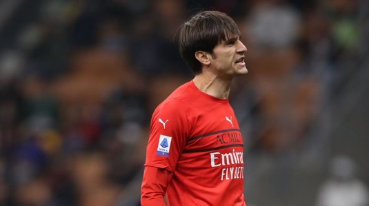 Ciprian Tătăruşanu, titular în partida AC Milan - Verona. Condusă cu 2-0 după primele 45 de minute, AC Milan a întors partida după pauză