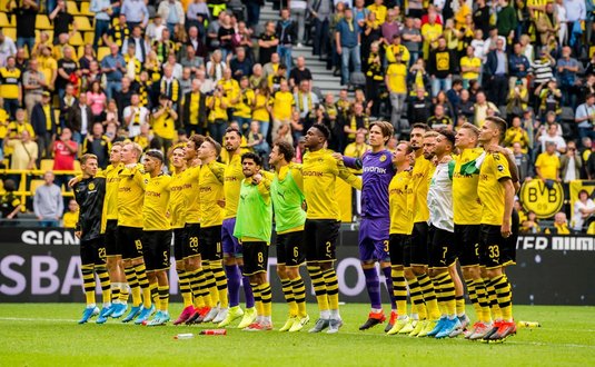 VIDEO | Rezumatele zilei din Bundesliga. Borussia Dortmund s-a distrat cu Augsburg într-un meci cu 6 goluri