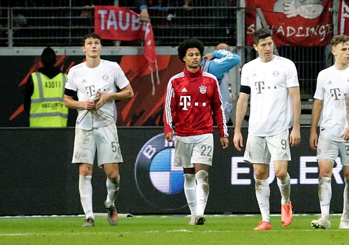 VIDEO | Şocul sezonului în Bundesliga! Eintracht Frankfurt a demolat-o pe Bayern Munchen. Vezi AICI toate golurile