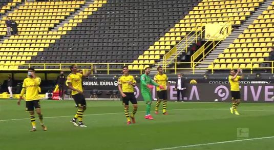 VIDEO Tradiţia continuă, chiar şi fără spectatori! Jucătorii Borussiei Dortmund au aplaudat tribunele goale de pe Signal Iduna Park