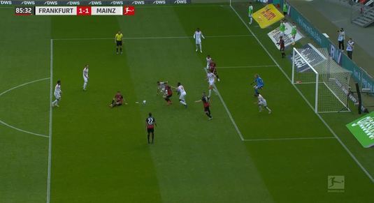 VIDEO Gol senzaţional marcat de Ajdin Hrustic în Bundesliga! Vezi aici rezumatele zilei