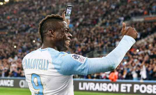 VIDEO | A revenit nebunul de Balotelli! Italianul a marcat pentru Marseille, a luat telefonul şi a pus un Insta story 