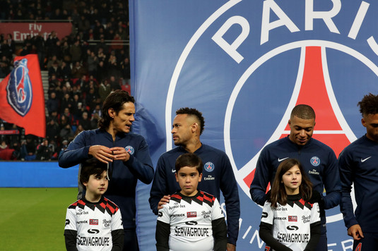 Veste importantă pentru fanii lui PSG. Cavani nu mai pleacă de la Paris