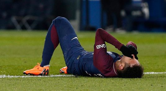 Neymar, cu moralul la pământ, după noua lui accidentare. ”Tristeţea e mare, durerea imensă şi plânsul constant”