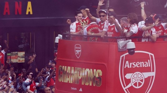 VIDEO | Arsenal a sărbătorit titlul de campioană a Angliei, la Londra, la o zi după finala pierdută în faţa PSG
