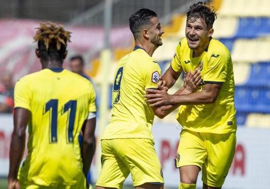 EXCLUSIV | Aglomeraţie de talente la U21. Rădoi a pus ochii pe un jucător de la Villarreal: "Trebuia să fie convocat, dar s-a accidentat"