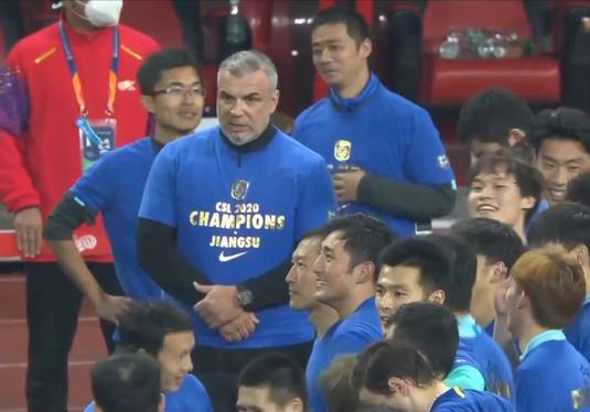 CampiOLI!!! Olăroiu l-a învins pe Cannavaro în finala campionatului din China şi a cucerit primul titlu din istoria lui Jiangsu | VIDEO