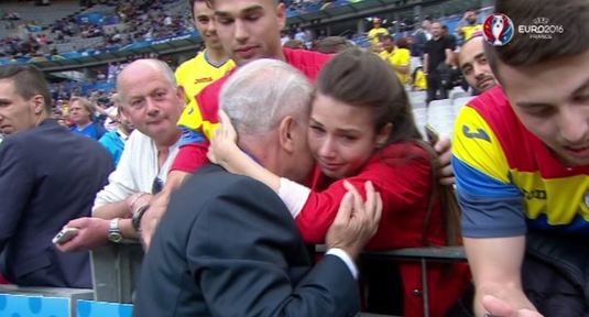 Imagini emoţionante cu Anghel Iordănescu şi copiii săi pe Stade de France. Fiica "Generalului" a început să plângă VIDEO