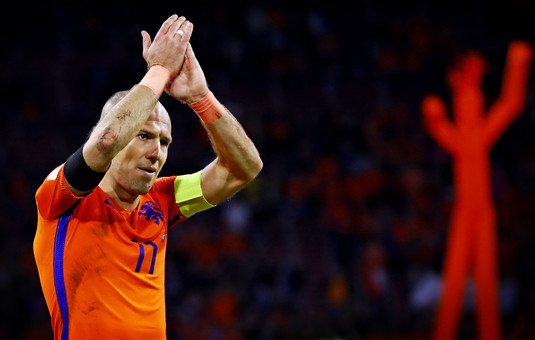 Rămas-bun! Robben s-a retras din naţionala Olandei cu un gol magnific! VIDEO