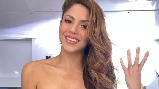 Shakira va cânta la ceremonia de deschidere din Mexic