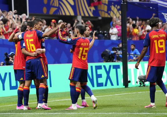 Capăt de drum la Cupa Mondială pentru un fotbalist al Spaniei. Un alt "star" e incert pentru 16-imi