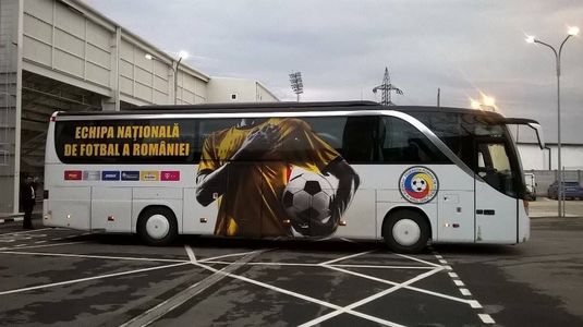VIDEO EXCLUSIV | Ce au făcut jucătorii României în autocar, înainte de meciul cu Kazahstan: ”Atmosfera e una veselă”