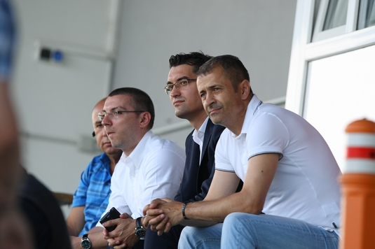 Ameninţări incredibile şi înjurături suburbane trimise de Gabriel Bodescu, secretarul general al Federaţiei Române de Fotbal I "O să se audă în curând zumzet metalic..." Destinatarul? Un oficial al Ligii Profesioniste!