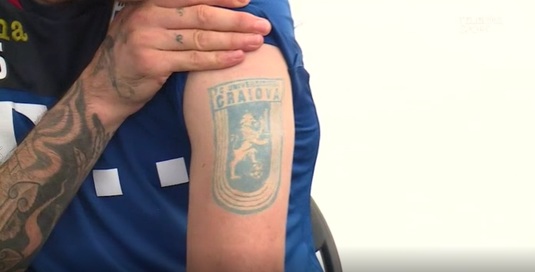 EXCLUSIV | Jucătorul de la naţională care n-a evoluat niciodată la Craiova, dar şi-a tatuat emblema: ”E o mândrie pentru mine!” 