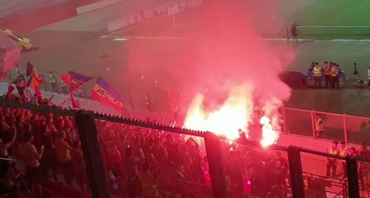 VIDEO | Suporterii români la un pas de evacuare de pe National Stadium Ta' Qali