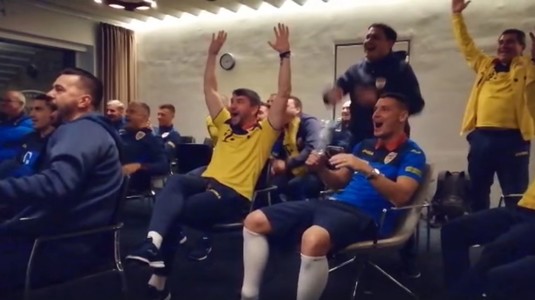 VIDEO | Alături de tricolorii mici. Cum au trăit Contra şi jucătorii victoria României U21 în meciul cu Ucraina
