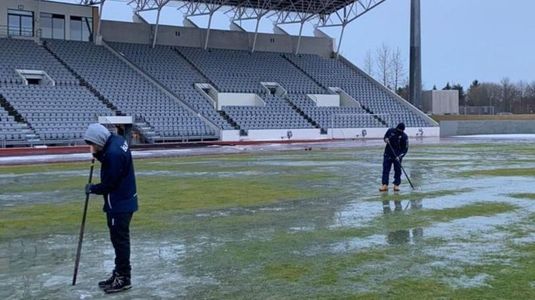 FOTO | Cu două luni înainte de meciul Islanda - România, din play-off-ul Ligii Naţiunilor, gazonul de la Reykjavik arată foarte rău. Se mută partida?