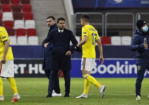 Mutu, atacat dur pentru o decizie făcută la Campionatul European U21: ”S-a întâmplat o nedreptate. Antrenorul o fi fost lovit”