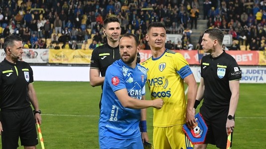 Convocare de ultim moment în lotul României pentru meciul cu Elveţia! Edi Iordănescu îi poate oferi debutul. Trei fundaşi au probleme medicale