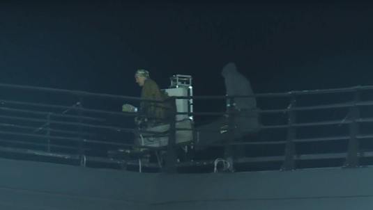 VIDEO | Măsuri speciale de securitate la Israel - România! Lunetişti ai gazdelor supraveghează meciul de pe acoperişul stadionului