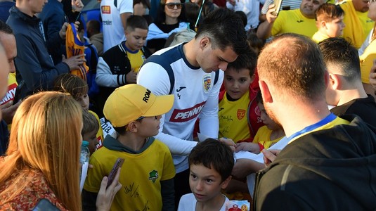 Echipa naţională se reuneşte la sfârşitul săptămânii. Suporterii, invitaţi la Casa Tricolorilor pentru o sesiune de autografe