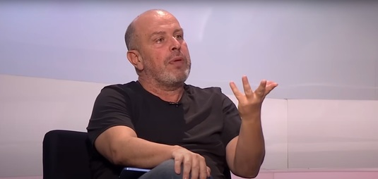 Bogdan Cosmescu, nedumerit după performanţele obţinute de naţională, în această vară: "De ce nu baţi la uşă? Nu prea joacă, săracii"