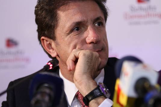 Primul joc creat de un sportiv din România. Gică Popescu lansează “Căpitanul”