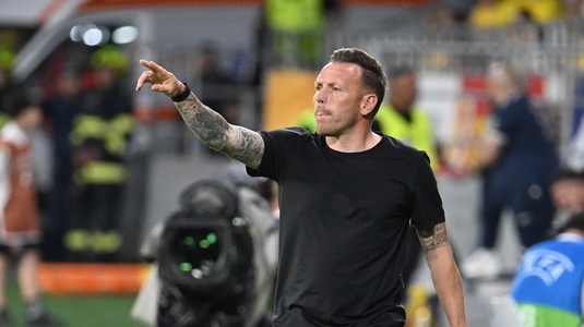 Fotbalistul român pe care l-a remarcat Craig Bellamy: "Trebuia să punem mai multă presiune pe el, dar mi-a plăcut de el". Ce a descoperit în jocul României