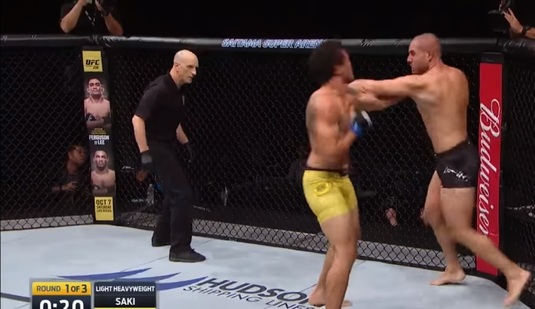 Turcul Saki, coşmarul lui Daniel Ghiţă, a debutat în UFC cu un KO de senzaţie VIDEO