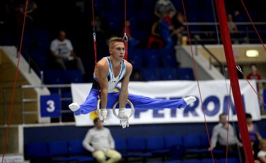 Veşti proaste de la CE de gimnastică: Laurenţiu Nistor s-a accidentat la coloana vertebrală, în calificări la bară fixă