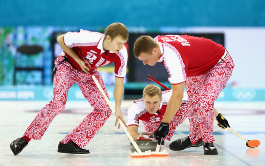 Sportivul rus depistat pozitiv la Pyeongchang este medaliat cu bronz la curling!