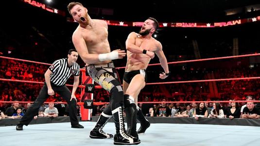 VIDEO | Drumul spre "Money in the Bank" a început la Raw. Vezi AICI care sunt primele superstaruri calificate