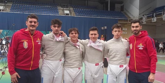 Echipa masculină a României a cucerit medalia de aur la Cupa Mondială de sabie juniori, la Budapesta! Tricolorii s-au impus cu 45-42