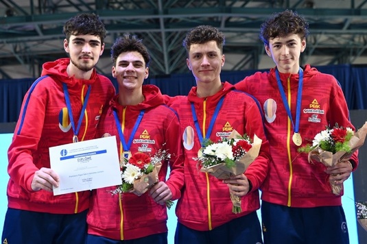 România rămâne campioana europeană a juniorilor la sabie masculin echipe