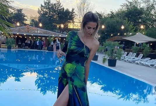 Este căpitanul echipei şi recunoaşte după 28 de ani de carieră: "Mă ţine în priză şi mă face fericită" | FOTO