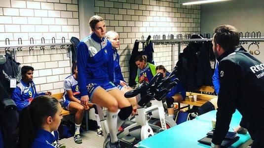 VIDEO DE COLECŢIE. Isabelle Gullden a făcut senzaţie în vestiarul Suediei la Mondialul de handbal