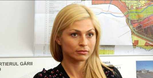 Paula Ungureanu şi Ada Nechita şi-au prelungit contractele cu HCM Baia Mare