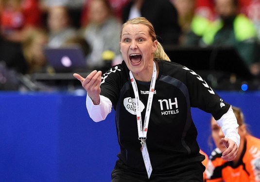 EXCLUSIV | Helle Thomsen a fost demisă de la CSM Bucureşti. Cine este favorit să-i ia locul
