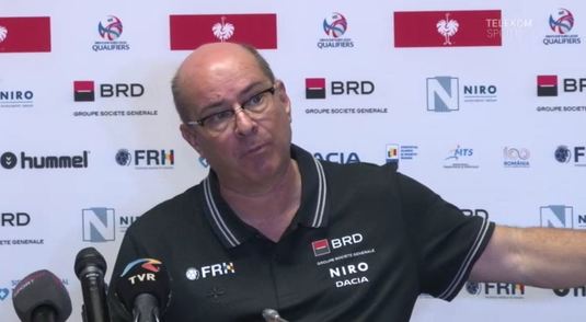 Antrenorul naţionalei de handbal, criză de nervi după înfrângerea în faţa Franţei: „Nu-mi plac aceste întrebări. Sunt un profesionist”