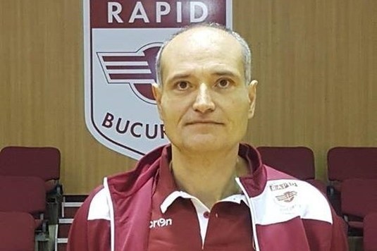 Robert Licu este noul antrenor al echipei feminine de handbal Rapid Bucureşti