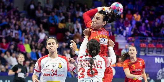 Presa din Spania laudă naţionala de handbal a României: ”Am pierdut în faţa uneia dintre favoritele turneului”