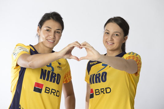 Eliza Buceschi şi Cristina Neagu, pe podium în clasamentul celor mai bune marcatoare de la Campionatul European