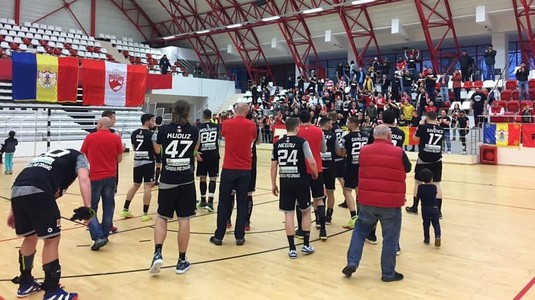 Dinamo Bucureşti, victorie cu CSM Focşani în faza play-off a Ligii Naţionale de handbal masculin