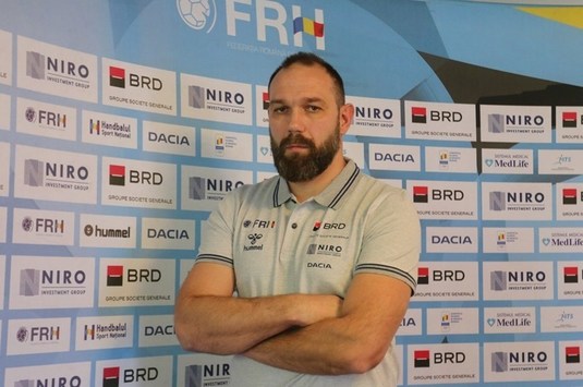 Rareş Fortuneanu, în echipă cu Adrian Petrea şi Alexandru Buligan, va antrena naţionala masculină de handbal