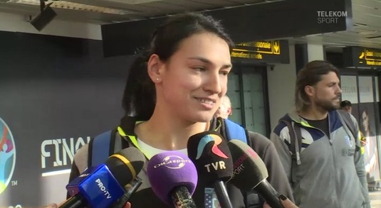 VIDEO | Regina handbalului românesc a revenit cu succes pe teren. Cristina Neagu: "Sper din tot sufletul ca genunchiul să fie bine şi să fiu sănătoasă"
