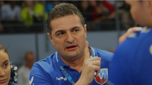 EXCLUSIV | "Este o decizie absolut corectă". Reacţia lui Florentin Pera, după ce FRH a îngheţat sezonul în handbalul românesc